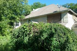 Foreclosure Listing in TOWNSHIP LINE RD SCHWENKSVILLE, PA 19473
