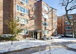 Foreclosure in  N WINCHESTER AVE B Chicago, IL 60660