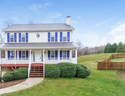 Foreclosure Listing in HUNT CHASE CT GREENSBORO, NC 27407