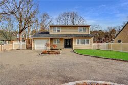Foreclosure in  FLOYD RD Shirley, NY 11967
