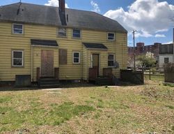 Foreclosure Listing in LINCOLN AVE NEW LONDON, CT 06320