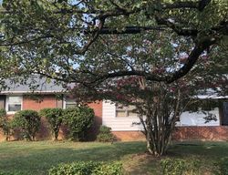 Foreclosure Listing in WESTBROOK DR HYATTSVILLE, MD 20784