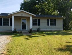 Foreclosure Listing in W NEWTON ST TERRELL, TX 75160