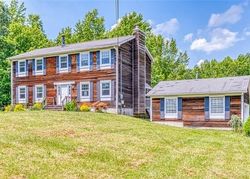 Foreclosure Listing in FRESH PONDS RD MONROE TOWNSHIP, NJ 08831