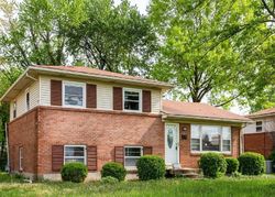 Foreclosure Listing in ROSSMOOR DR LOUISVILLE, KY 40219