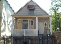 Foreclosure in  S ESCANABA AVE Chicago, IL 60617