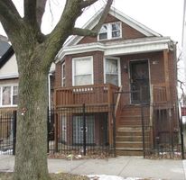 S Tripp Ave, Chicago IL