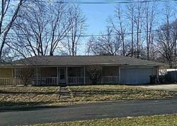 Foreclosure Listing in CHARLES ST ROCKFORD, IL 61108