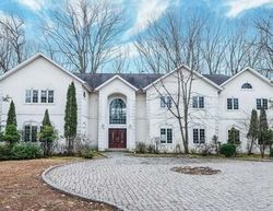 Foreclosure Listing in DOGWOOD HILL RD SADDLE RIVER, NJ 07458
