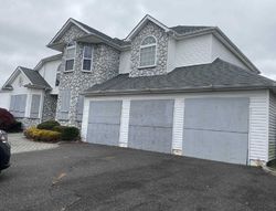 Foreclosure Listing in ISLAND TRL MOUNT SINAI, NY 11766