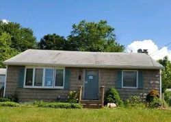 Foreclosure Listing in 50TH ST LINDENHURST, NY 11757