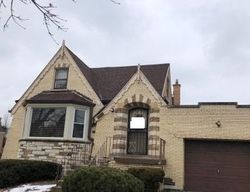 Foreclosure Listing in W 99TH ST EVERGREEN PARK, IL 60805