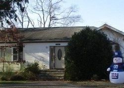 Foreclosure in  MALTS AVE West Islip, NY 11795