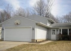  Meadowfield Ct, Elyria OH
