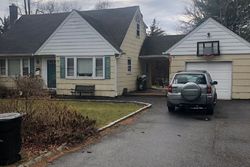 Foreclosure Listing in COMUS RD ROCKY POINT, NY 11778