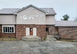 Foreclosure Listing in TOPINO LN BLOOMINGBURG, NY 12721