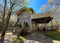 Foreclosure Listing in MAPLE ST EAST HAMPTON, NY 11937