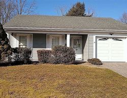 Foreclosure Listing in KINGSTON DR RIDGE, NY 11961