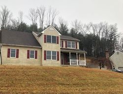 Foreclosure Listing in HERITAGE BLVD STROUDSBURG, PA 18360