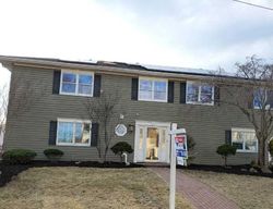 Foreclosure Listing in MIDWAY ST BABYLON, NY 11702