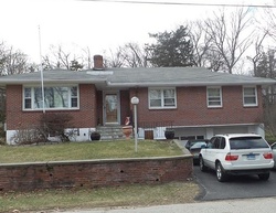 Foreclosure Listing in RIDGEBROOK DR BRIDGEPORT, CT 06606