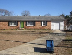 Foreclosure Listing in SHILOH CT FAYETTEVILLE, NC 28304