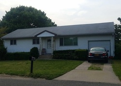 Foreclosure Listing in LINCOLN AVE DEER PARK, NY 11729