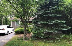 Foreclosure Listing in FANNING AVE HAMPTON BAYS, NY 11946