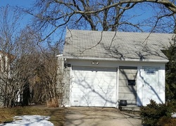 Foreclosure Listing in BRENTWOOD LN VALLEY STREAM, NY 11581