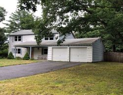 Foreclosure Listing in BENTLY LN STONY BROOK, NY 11790