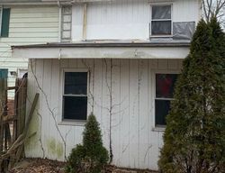 Foreclosure Listing in LAKE AVE BURLINGTON, NJ 08016