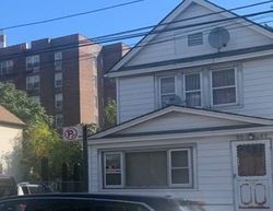 Foreclosure Listing in VAN LOON ST ELMHURST, NY 11373