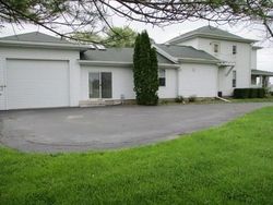 Foreclosure Listing in W COUNTY ROAD 400 N MUNCIE, IN 47304