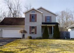 Foreclosure in  3RD AVE Niagara Falls, NY 14304