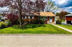  Lavon Ct, Jeannette PA