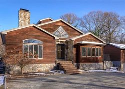 Foreclosure Listing in COVE NECK RD OYSTER BAY, NY 11771