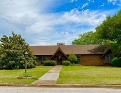 Foreclosure Listing in LAKEVIEW DR SULPHUR, OK 73086