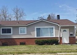 Foreclosure Listing in PENWOOD RD MOUNT MORRIS, MI 48458