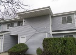 Foreclosure Listing in LAKEVIEW DR MANORVILLE, NY 11949