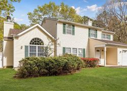 Foreclosure Listing in COBBLESTONE DR SHOREHAM, NY 11786