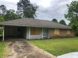 Foreclosure Listing in ARNOLD DR STARKVILLE, MS 39759