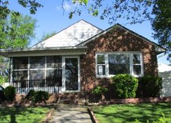 Foreclosure Listing in ROOSEVELT AVE MERCHANTVILLE, NJ 08109