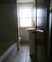 Foreclosure Listing in RAND ST CENTRAL FALLS, RI 02863