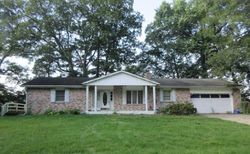 Foreclosure Listing in W LOVETTS LN WARSAW, IN 46582
