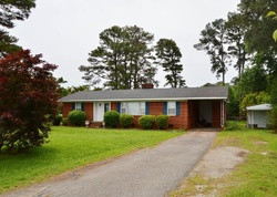 Foreclosure Listing in US HIGHWAY 13 N GOLDSBORO, NC 27534