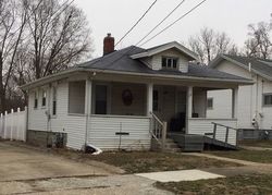 Foreclosure Listing in EASTHOLME AVE BLOOMINGTON, IL 61701