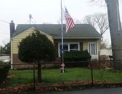 Foreclosure Listing in SHARP ST PATCHOGUE, NY 11772