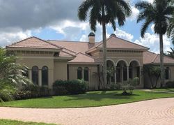 Foreclosure Listing in GOLDEN EAGLE CT NAPLES, FL 34120