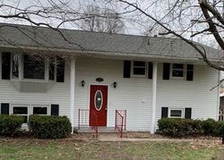 Foreclosure Listing in LINCOLN BLUE MOUND, IL 62513