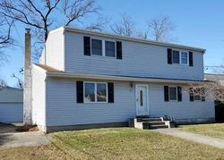 Foreclosure Listing in TAPPAN AVE BABYLON, NY 11702